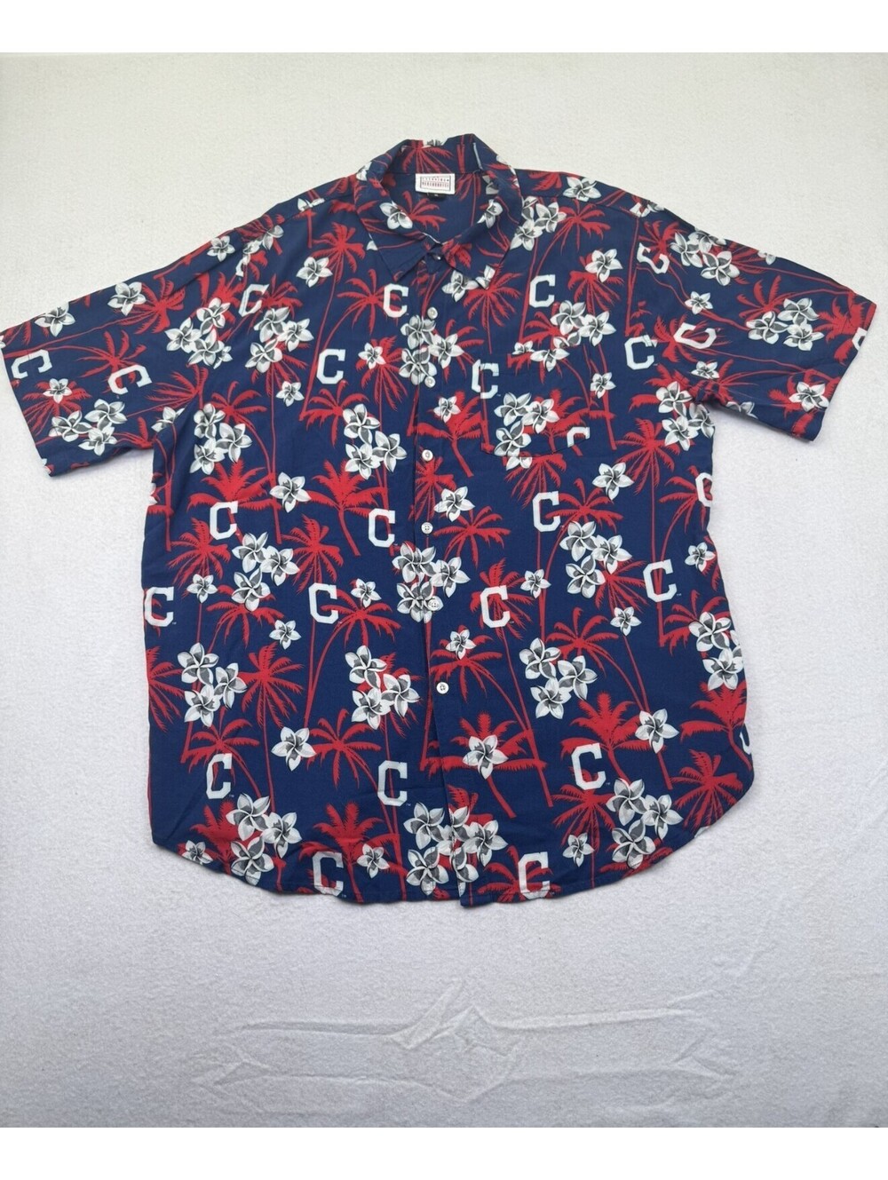 Cleveland Guardians MLB Hawaiian Shirt Mens XL Blue Floral Hibiscus Baseball